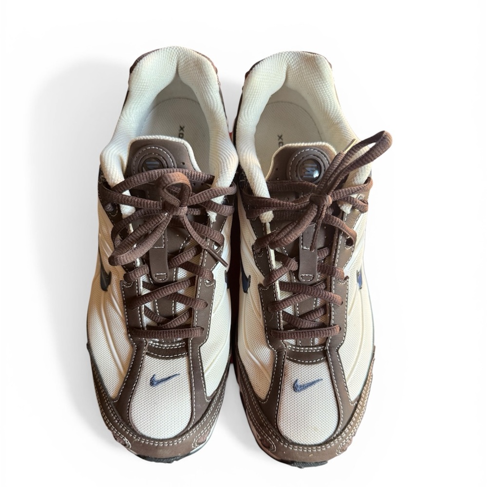 Nike Men's Brown and Cream Athletic Shoes